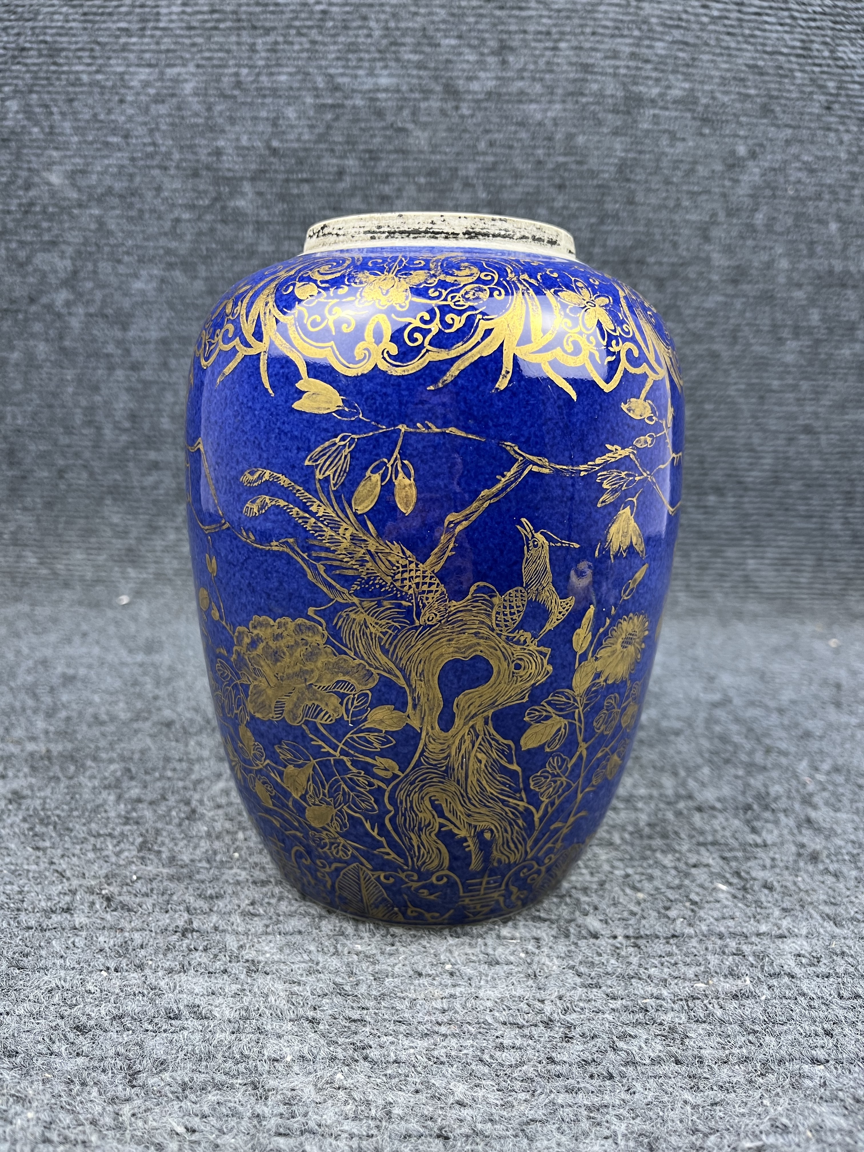 域鉴古玩】洒蓝釉描金花鸟纹罐鉴定结果_洒蓝釉描金花鸟纹罐真假鉴别