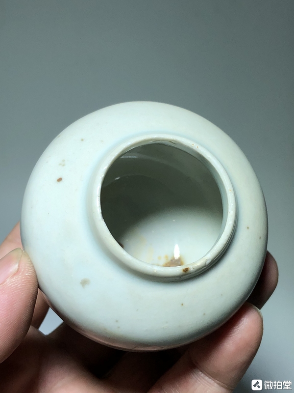 古玩陶瓷明末清初甜白釉蓋罐拍賣,當前價格2200元