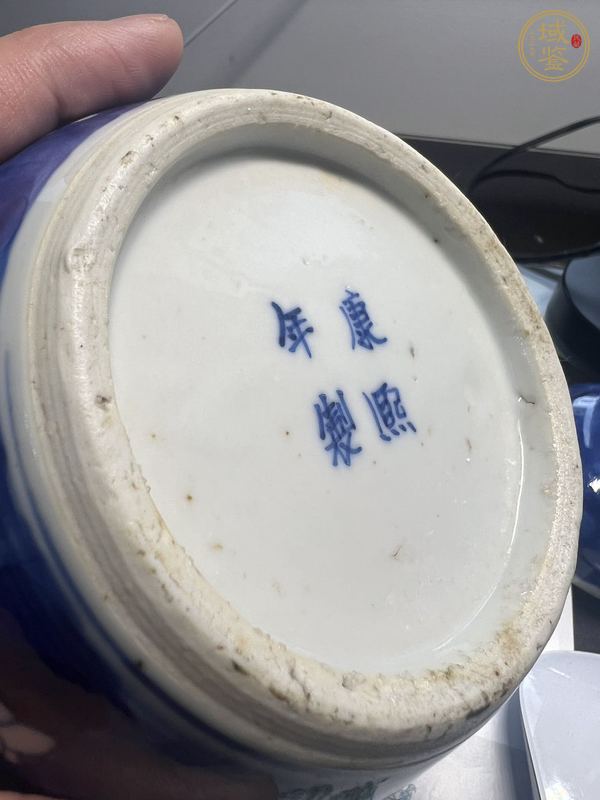 古玩陶瓷青花留白梅紋蓋罐真品鑒賞圖