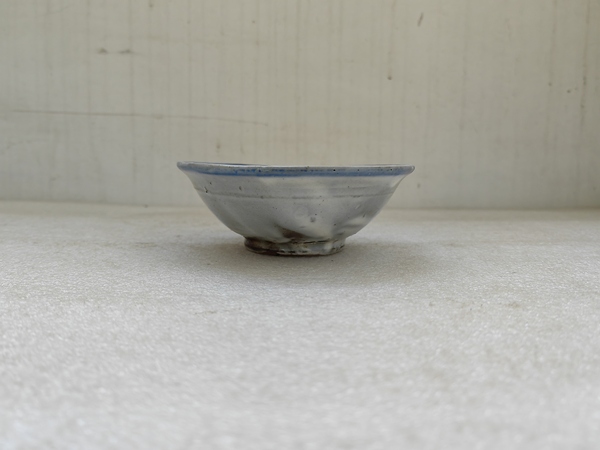 古玩陶瓷青花三魚紋茶碗拍賣,當前價格450元