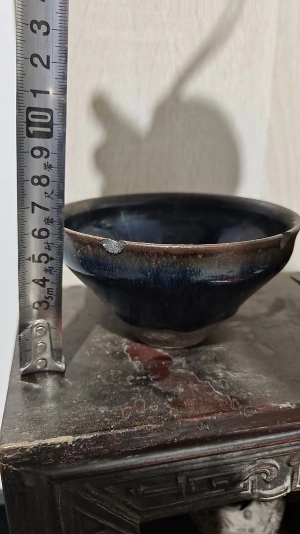 古玩陶瓷宋代建窯烏金釉藍毫束口盞拍賣,當前價格86000元