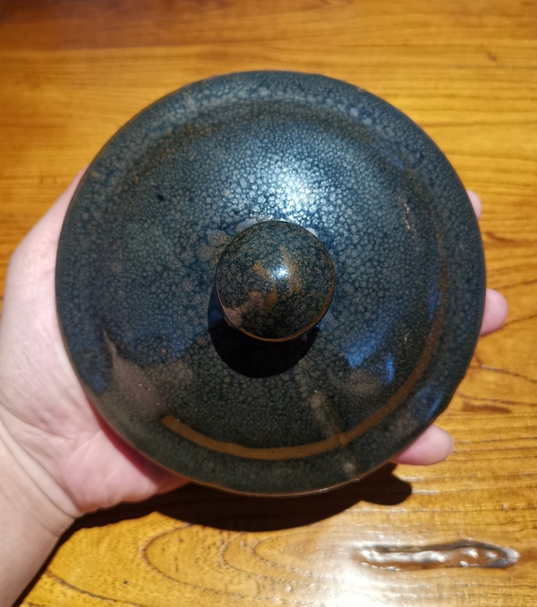 古玩陶瓷明黑釉油滴將軍罐蓋拍賣,當(dāng)前價格0元