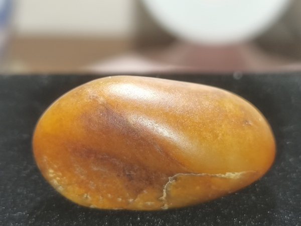 古玩玉器和田黃沁籽料原石拍賣,當前價格490元