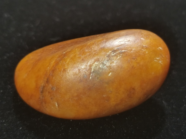 古玩玉器和田黃沁籽料原石拍賣,當前價格490元