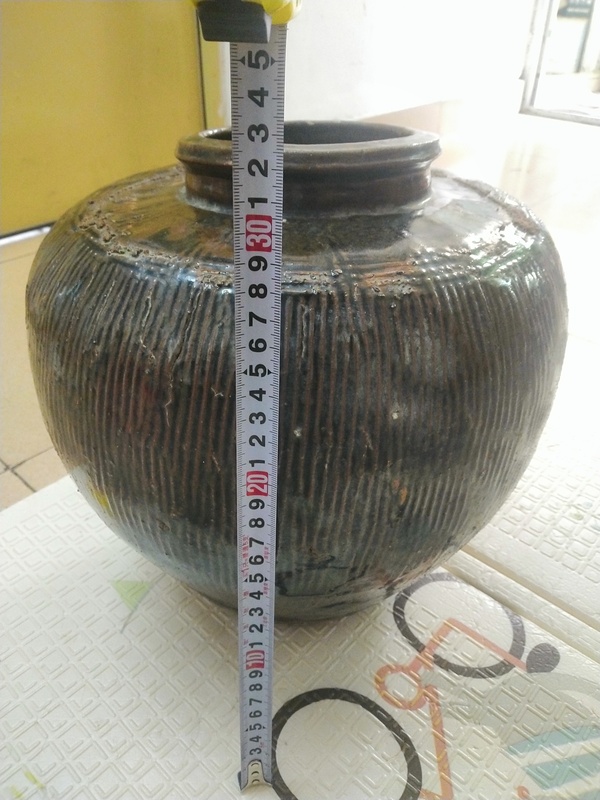古玩陶瓷醬釉大罐拍賣,當前價格900元