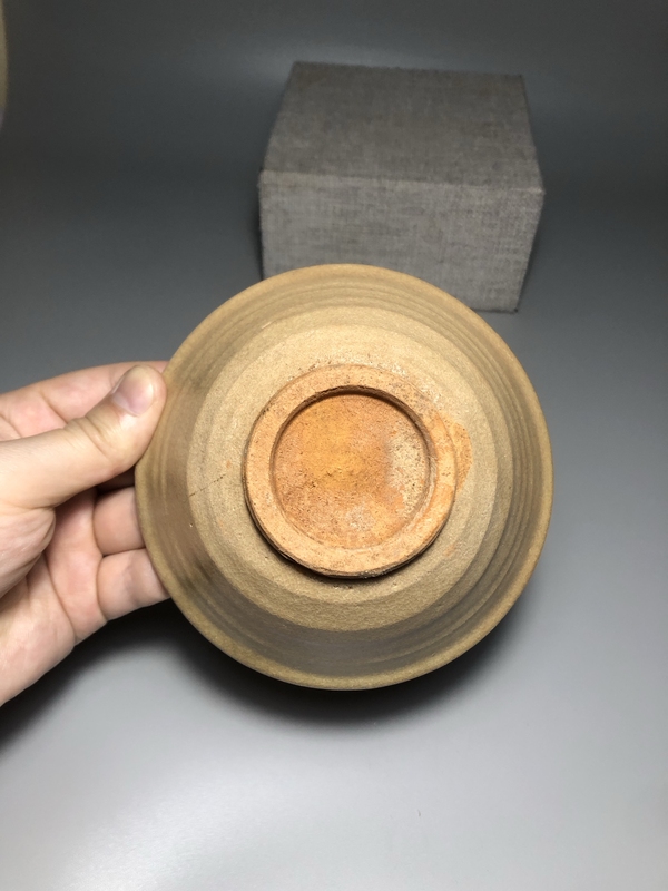 古玩陶瓷元末明初·青釉碗拍賣,當前價格980元