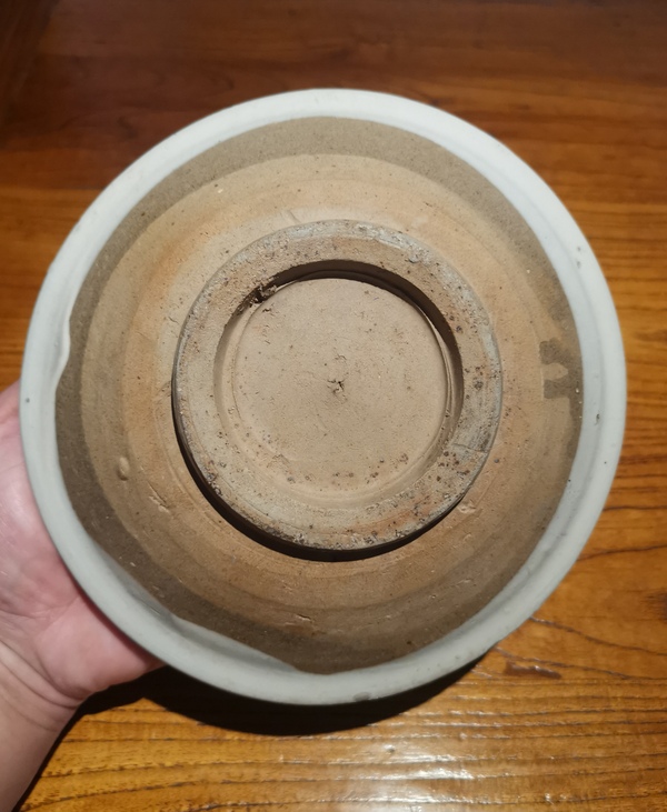 古玩陶瓷元點彩梅花大盤拍賣,當前價格1500元
