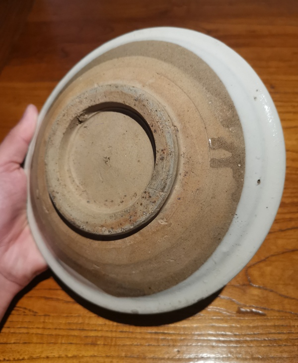 古玩陶瓷元點彩梅花大盤拍賣,當前價格1500元