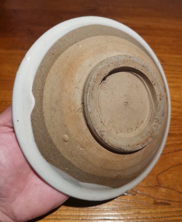 古玩陶瓷元點彩梅花大盤拍賣,當前價格1500元