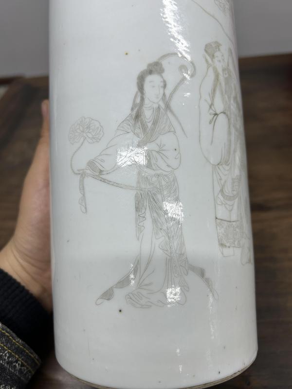古玩陶瓷清晚期 刻瓷帽筒拍賣,當前價格18888元