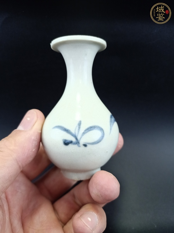 古玩陶瓷清早·青花花卉紋小玉壺春瓶真品鑒賞圖