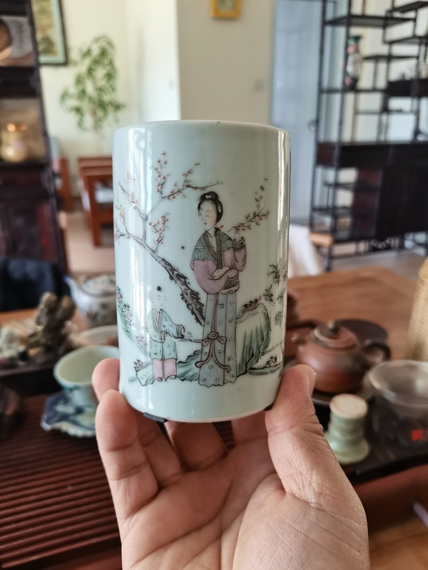 古玩陶瓷粉彩桃花美女詩文筆筒拍賣，當前價格2500元