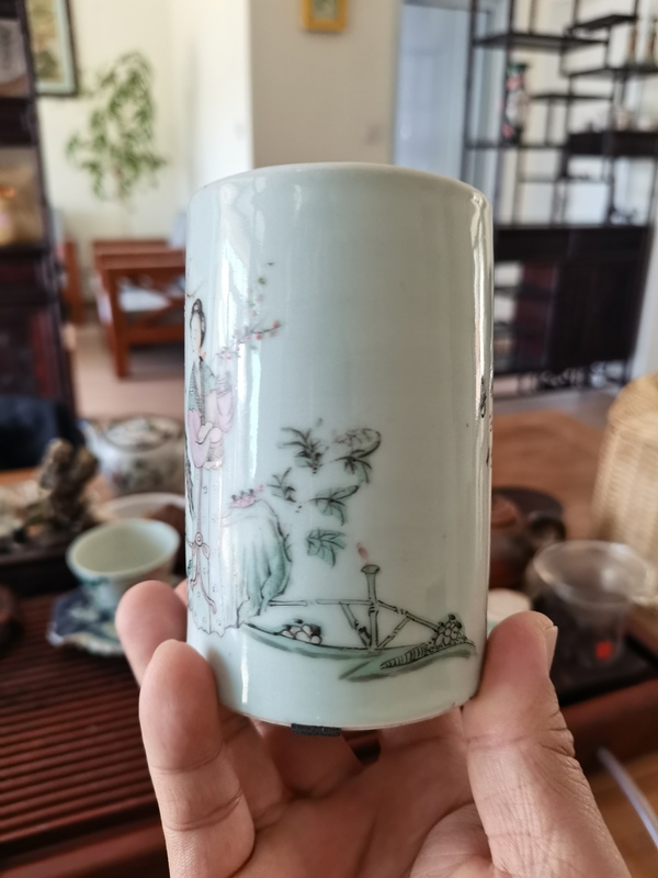 古玩陶瓷粉彩桃花美女詩文筆筒拍賣，當前價格2500元
