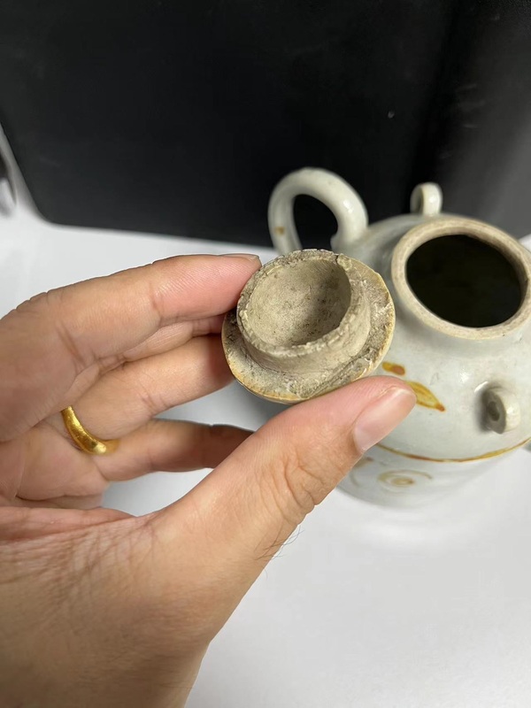 古玩陶瓷明末清初.青白釉黃彩壽字紋茶壺2800拍賣,當(dāng)前價(jià)格2800元