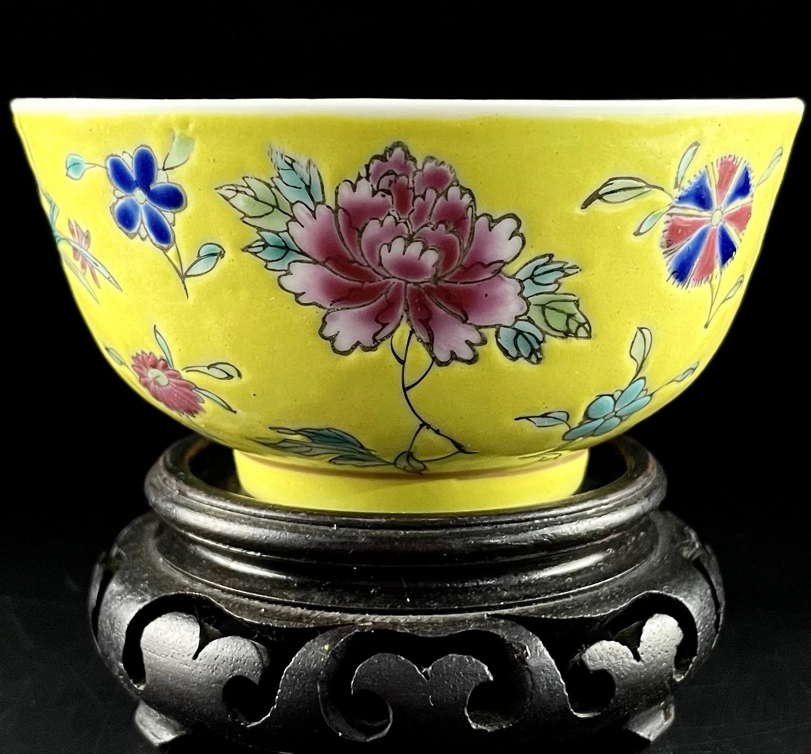 中国古美術 清時代 黄地粉彩龍文碗 雍正年製在銘 官窯 【公式通販】