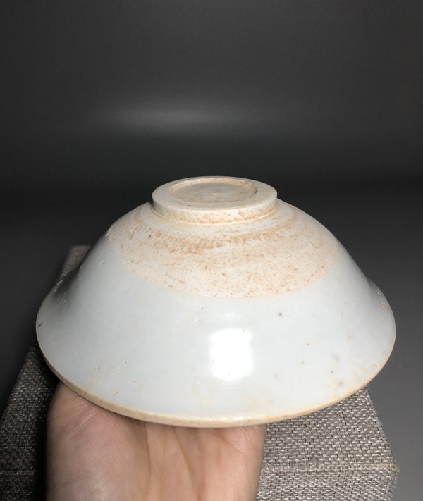古玩陶瓷(收藏佳品)通透漂亮青白釉碗拍賣,當前價格528元