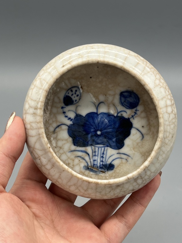 古玩陶瓷清中晚期青花一把蓮鏜鑼洗拍賣,當(dāng)前價格3000元