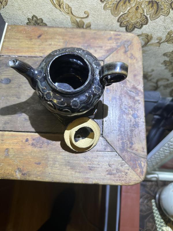 古玩陶瓷清代醬釉印紋壺拍賣,當前價格888元