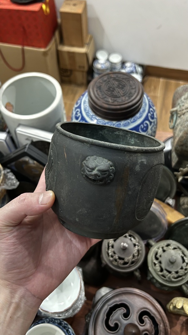 古玩雜項(xiàng)民國(guó)大明宣德年銅爐拍賣(mài),當(dāng)前價(jià)格1777元