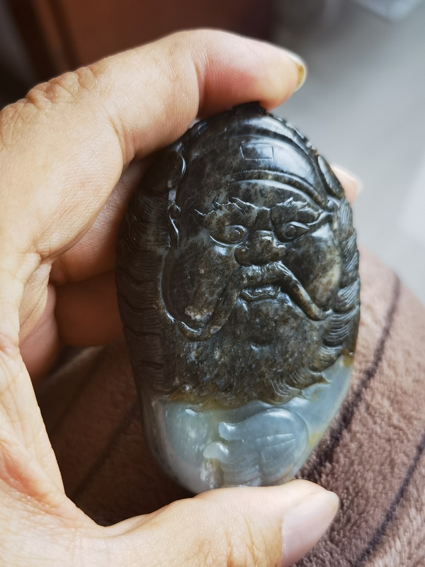 古玩玉器新疆籽料鐘馗拍賣,當(dāng)前價格1500元
