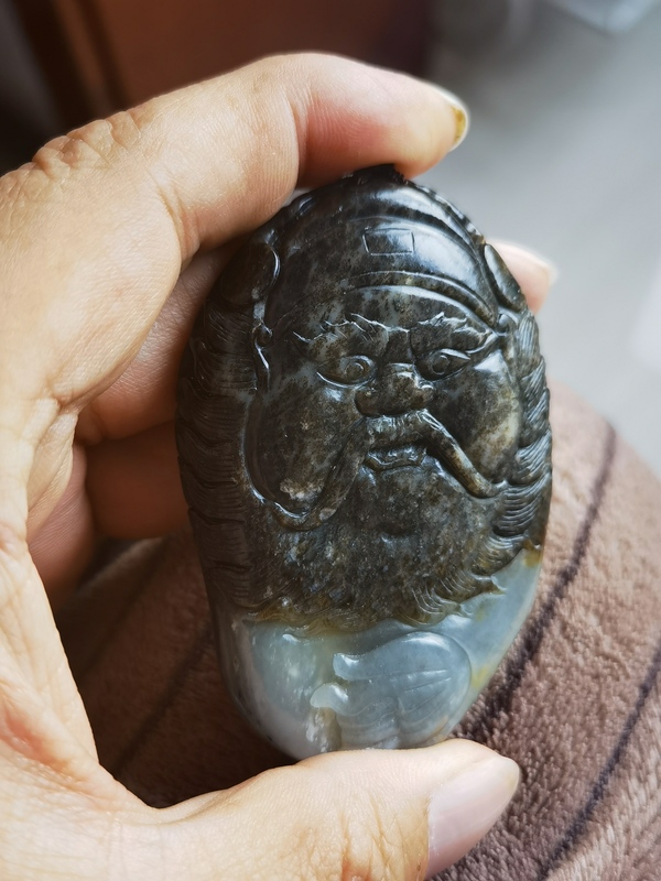 古玩玉器新疆籽料鐘馗拍賣,當(dāng)前價格1500元