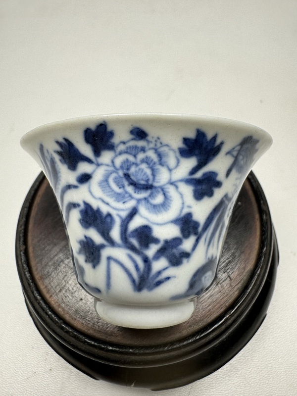 古玩陶瓷青花鳳穿牡丹圖撇口杯拍賣,當前價格3600元