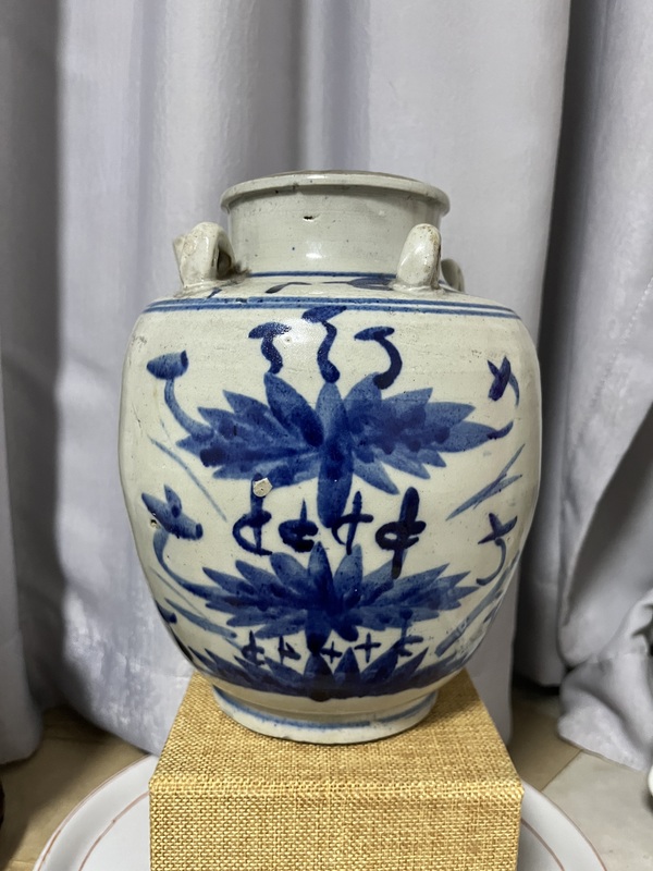 古玩陶瓷清中期花卉紋青花四系壺拍賣,當前價格1200元