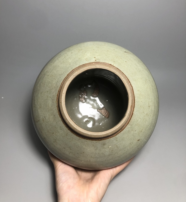 古玩陶瓷【明代】龍泉青瓷蓋罐【頂級釉】拍賣,當(dāng)前價格0元