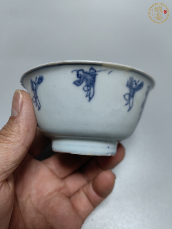 古玩陶瓷嬰戲紋青花小碗真品鑒賞圖