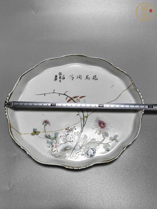 古玩陶瓷花鳥紋粉彩盤真品鑒賞圖