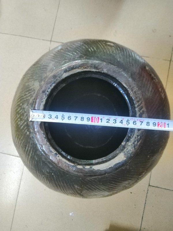 古玩陶瓷褐釉繩紋大罐拍賣,當(dāng)前價(jià)格800元