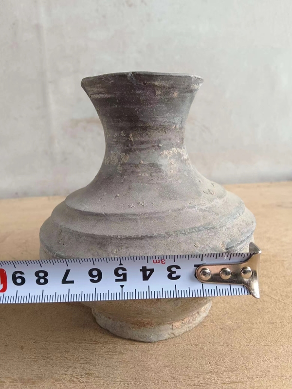 古玩陶瓷漢代灰陶弦紋漢壺拍賣,當前價格299元