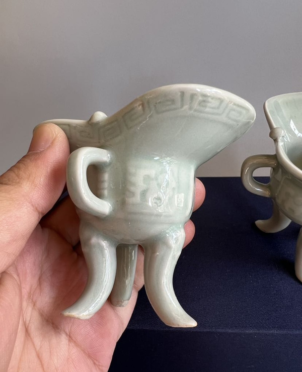 古玩陶瓷龍泉窯青釉杯拍賣,當(dāng)前價格2300元