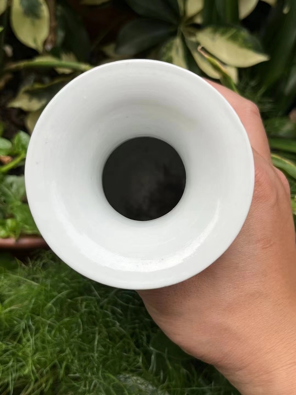 古玩陶瓷粉彩麒麟送子圖撇口瓶拍賣,當前價格6500元