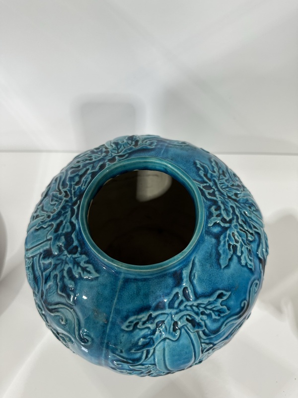 古玩陶瓷孔雀藍釉蓋罐拍賣,當前價格5800元