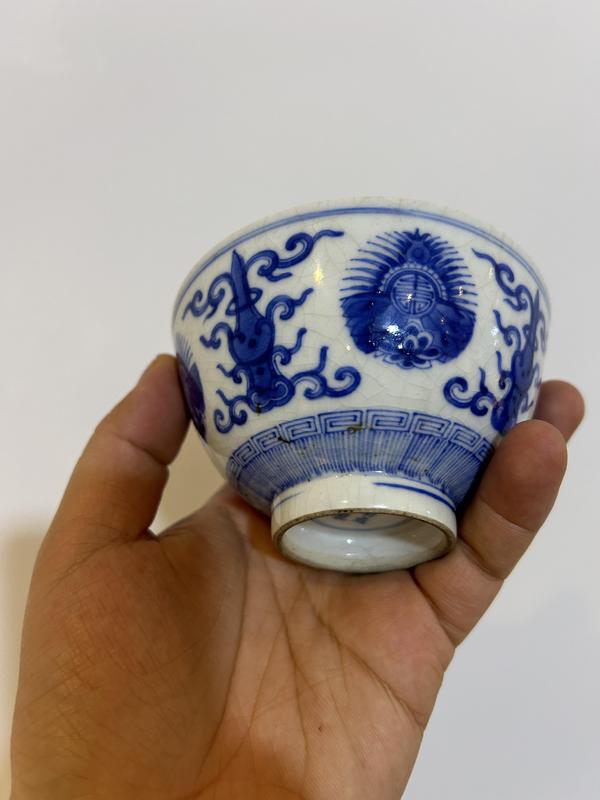 古玩陶瓷乾隆煨瓷青花花間壽紋茶碗(一對)拍賣,當前價格38888元