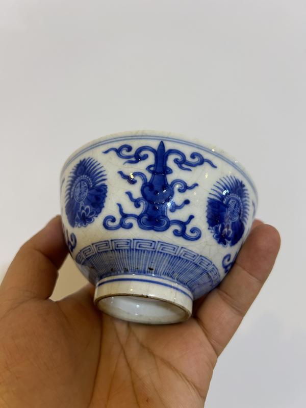 古玩陶瓷乾隆煨瓷青花花間壽紋茶碗(一對)拍賣,當前價格38888元