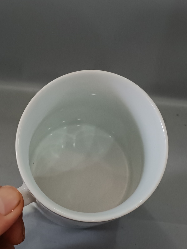 古玩陶瓷墨彩山水茶杯拍賣,當前價格0元