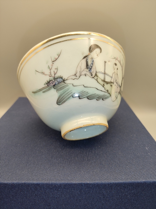 古玩轉(zhuǎn)賣民國(guó),美品粉彩詩(shī)文三娘教子圖茶碗拍賣,當(dāng)前價(jià)格138元