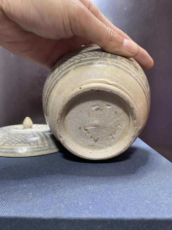 古玩陶瓷元，青花蓋罐拍賣，當前價格6800元