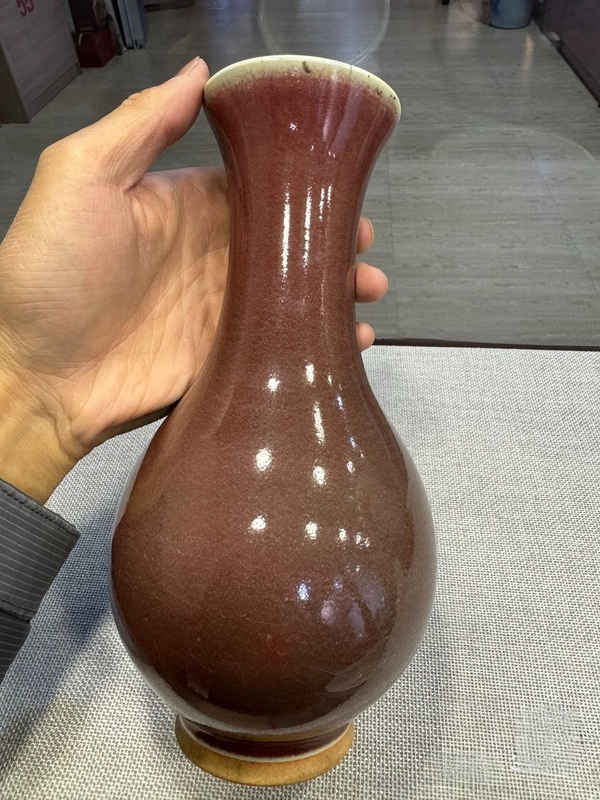 古玩陶瓷清中期郎紅釉撇口琵琶尊拍賣,當前價格3800元