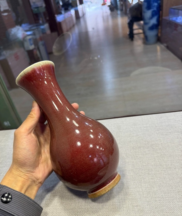 古玩陶瓷清中期郎紅釉撇口琵琶尊拍賣,當前價格3800元