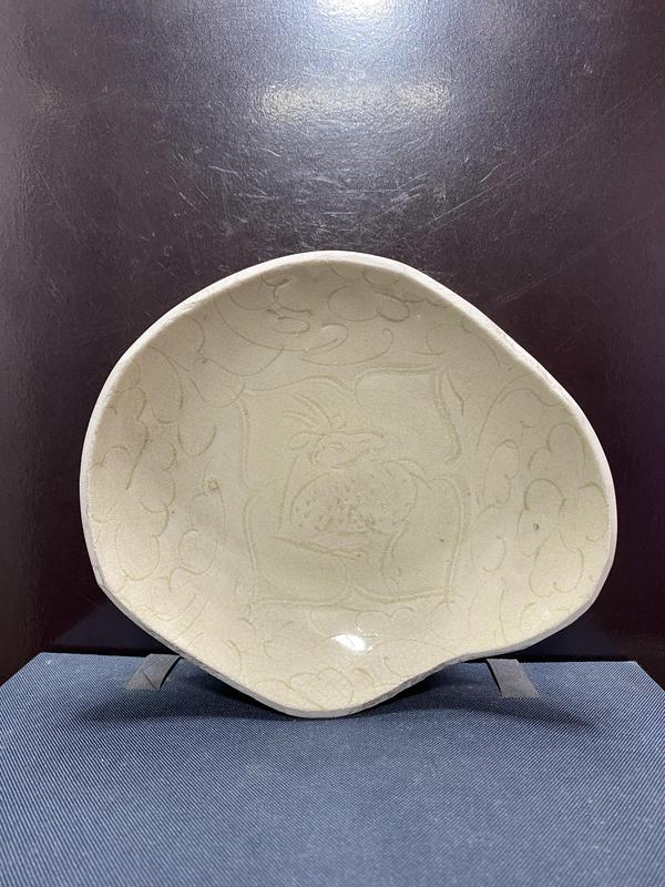 古玩陶瓷宋影青釉刻鹿紋杯托拍賣,當(dāng)前價(jià)格1680元