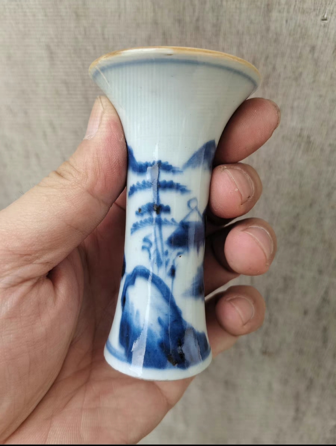 青花山水人物文皿 文化遺産オンライン