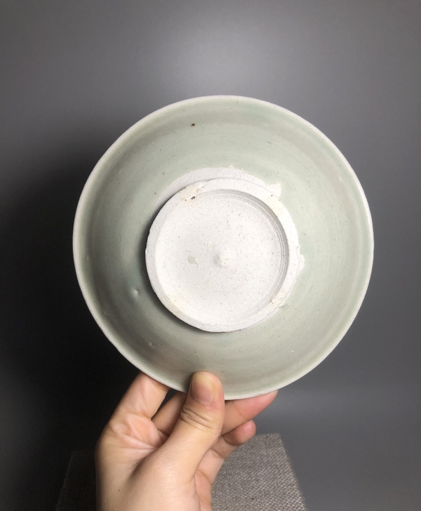 古玩陶瓷【元代】青白釉撇口盤拍賣,當前價格0元