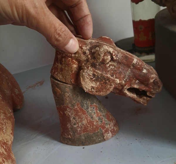 古玩陶瓷陶馬俑拍賣,當前價格12000元