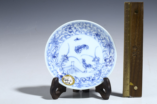 古玩陶瓷雍正-淡描青花雞紋小盤拍賣,當前價格7900元