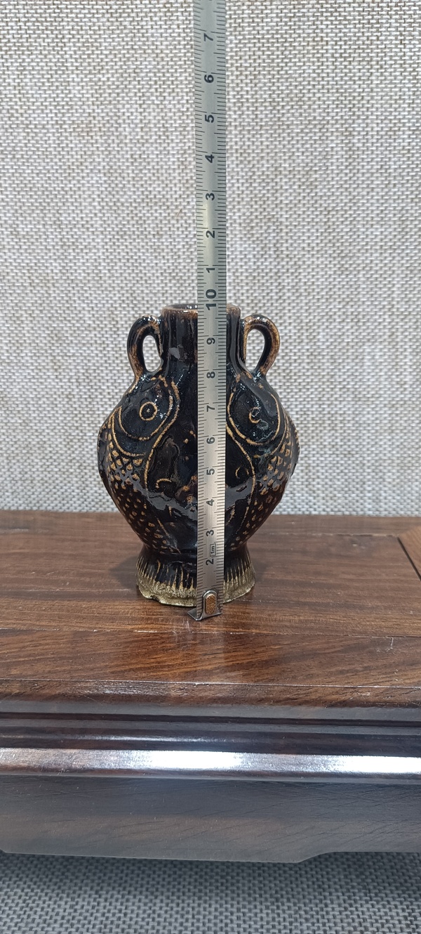 古玩陶瓷清代,黑釉瓶拍賣,當(dāng)前價格180元