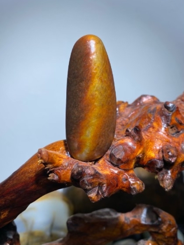 古玩玉器紅沁皮籽料拍賣,當前價格15000元