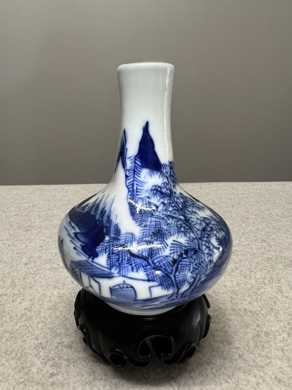 古玩陶瓷晚清/青花山水人物荸薺瓶拍賣,當前價格4300元